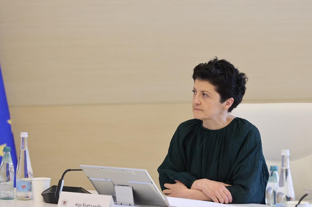 თეა წულუკიანი – თუ სამჯერადი კვება გაქვთ ხორცის რაციონით, თუ საკანში ტელევიზორი გაქვთ, თუ 9 საათი ჰაერზე ხართ, რომელი მახსოვრობის დაბლაგვებაზე მესაუბრებით?