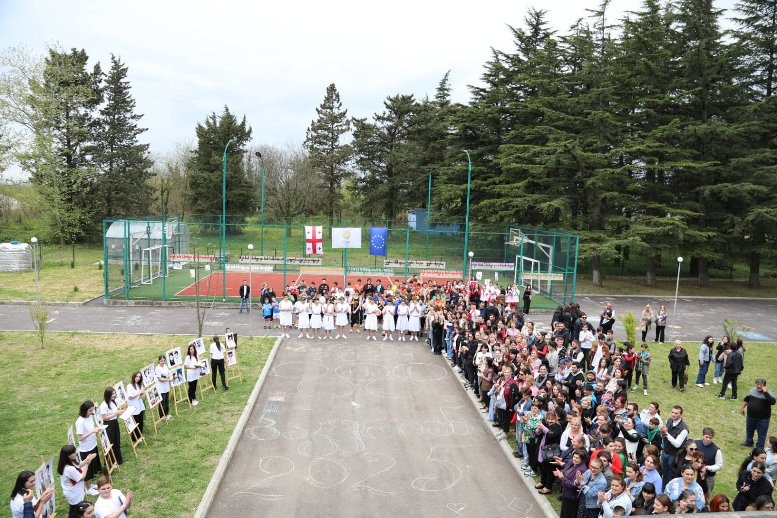 Frontnews image description