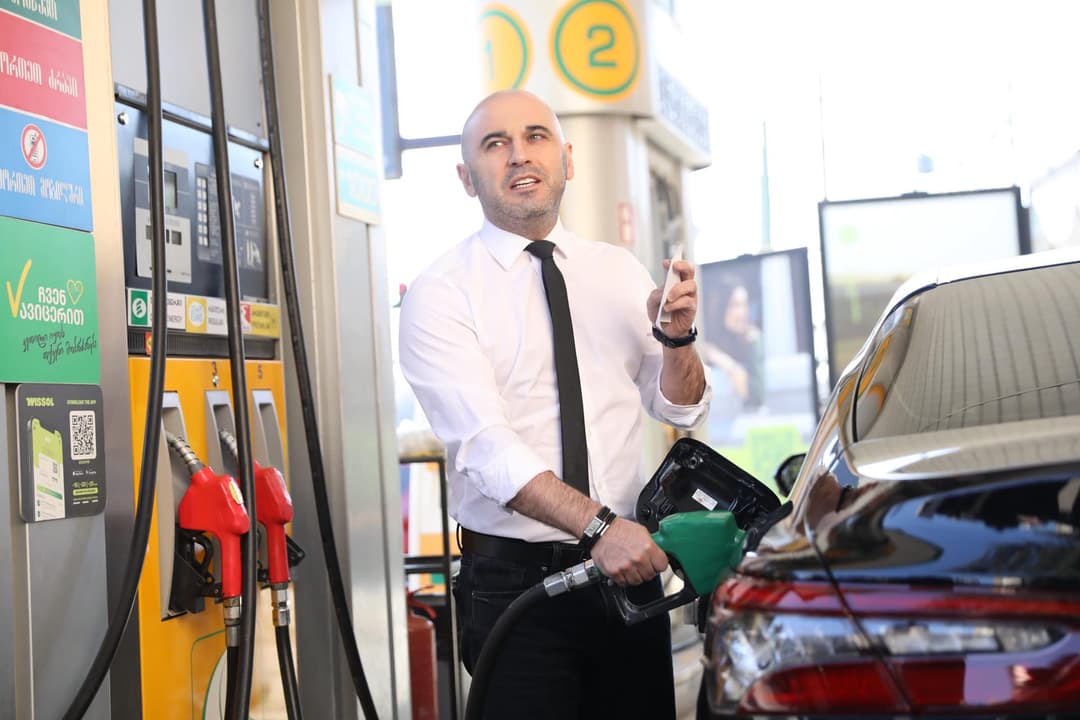 ლევან ხაბეიშვილი – რატომ გაუძვირეს ხალხს ცხოვრება და მათ შორის ადამიანები რატომ იხდიან საწვავში უფრო მეტს, ვიდრე იხდიდნენ ოდესმე?!