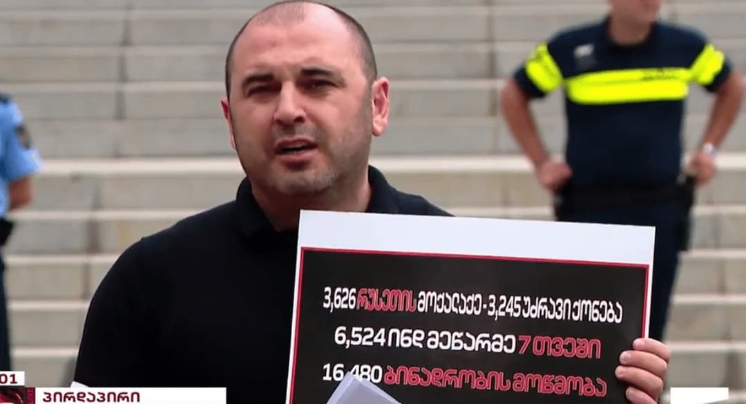 UNM unveils its list of restrictions for Russians, says 16,480 Russians have residency permits