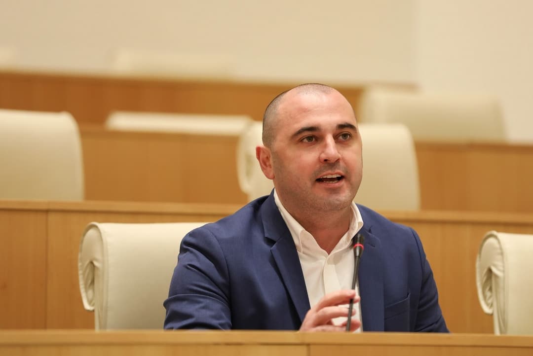 ლევან ხაბეიშვილი – რა შეუმსუბუქდება მილიონობით ადამიანს, როცა თქვენ პრემიერად დაგნიშნავთ ბიძინა ივანიშვილი?