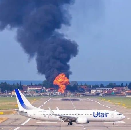 Frontnews image description