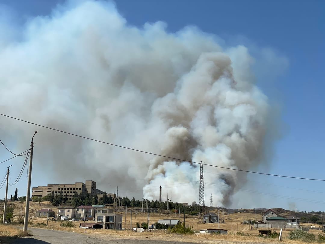 შავნაბადას სამხედრო ბაზის ტერიტორიაზე ხანძარია