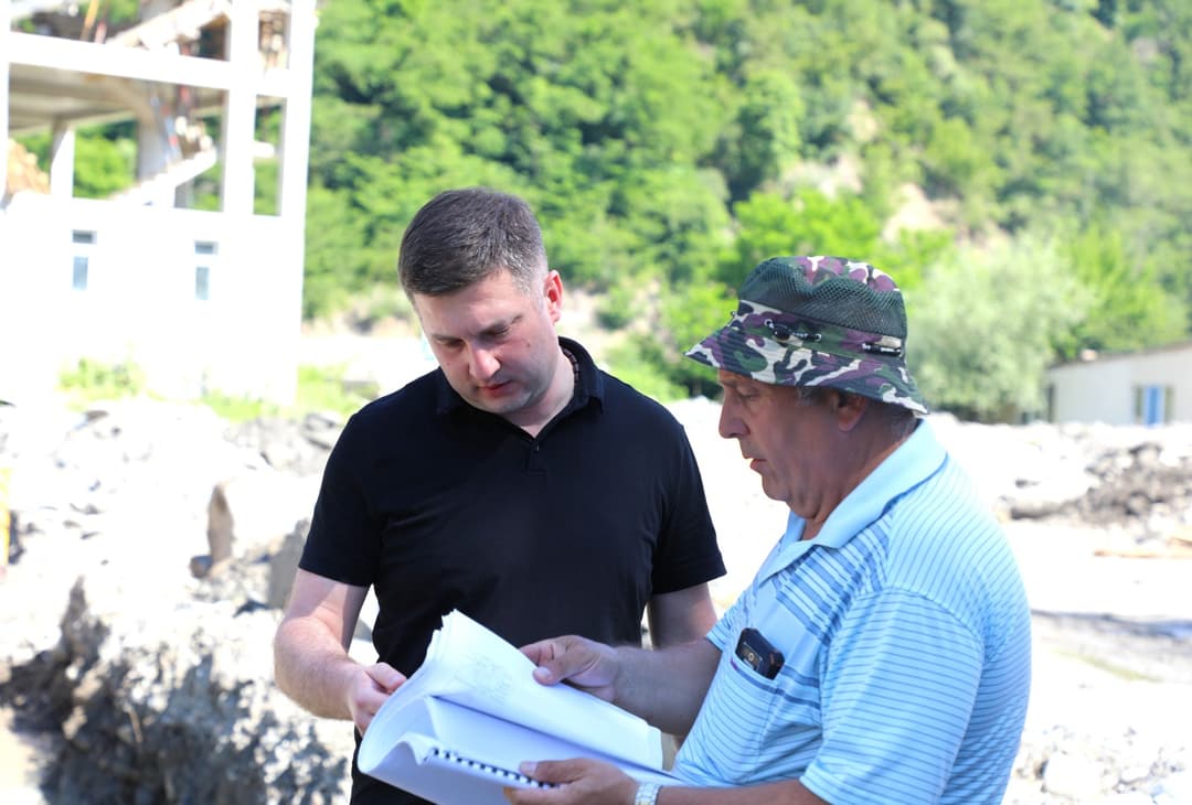 ონში თანამედროვე სტანდარტების შესაბამისი აგრარული ბაზრის მშენებლობა დაიწყო