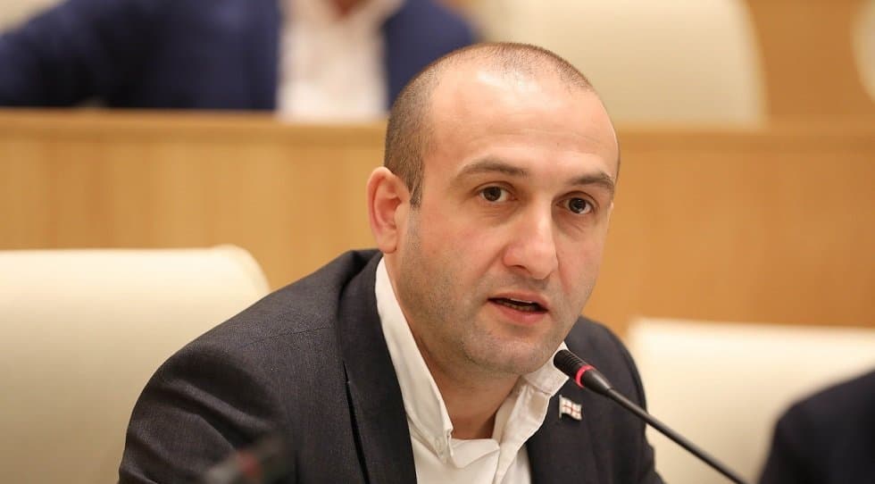 იაგო ხვიჩია – “გირჩის” სახელით სახალხო დამცველად წარვადგენ საკუთარ კანდიდატურას და ჩვენს კოლეგებს ყველა პარტიიდან გთხოვთ მხარდაჭერას