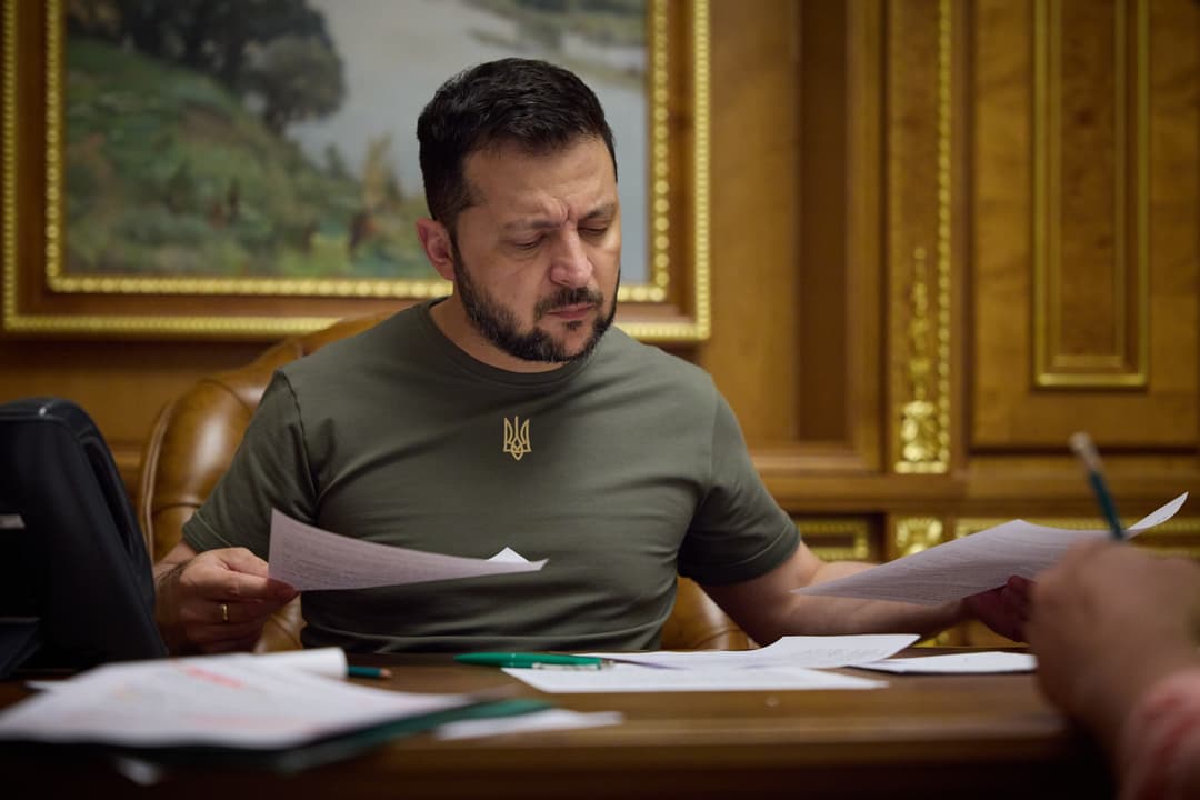 ქართული ავიაკომპანია და არა მარტო – ზელენსკიმ ახალი სანქციები დაამტკიცა