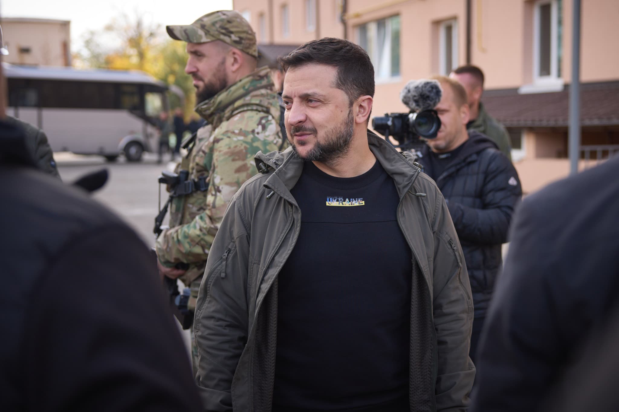 Frontnews image description