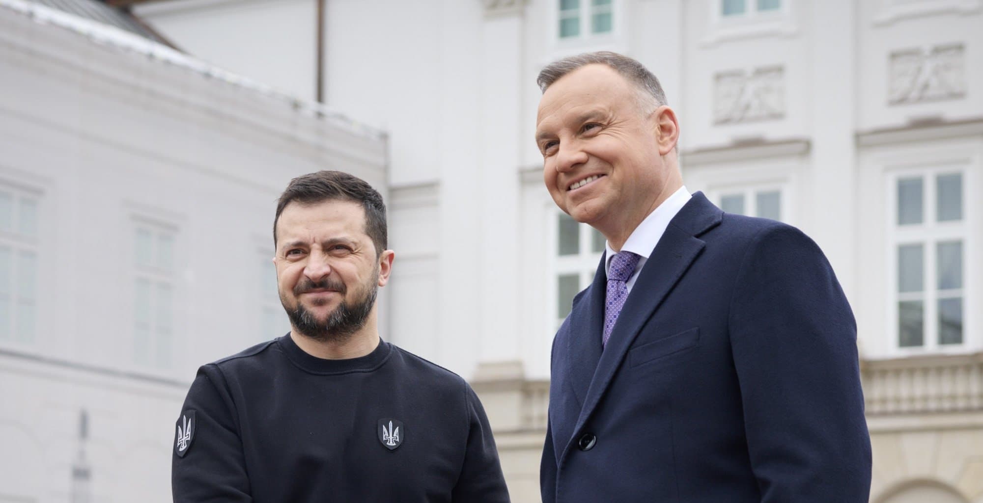 Frontnews image description