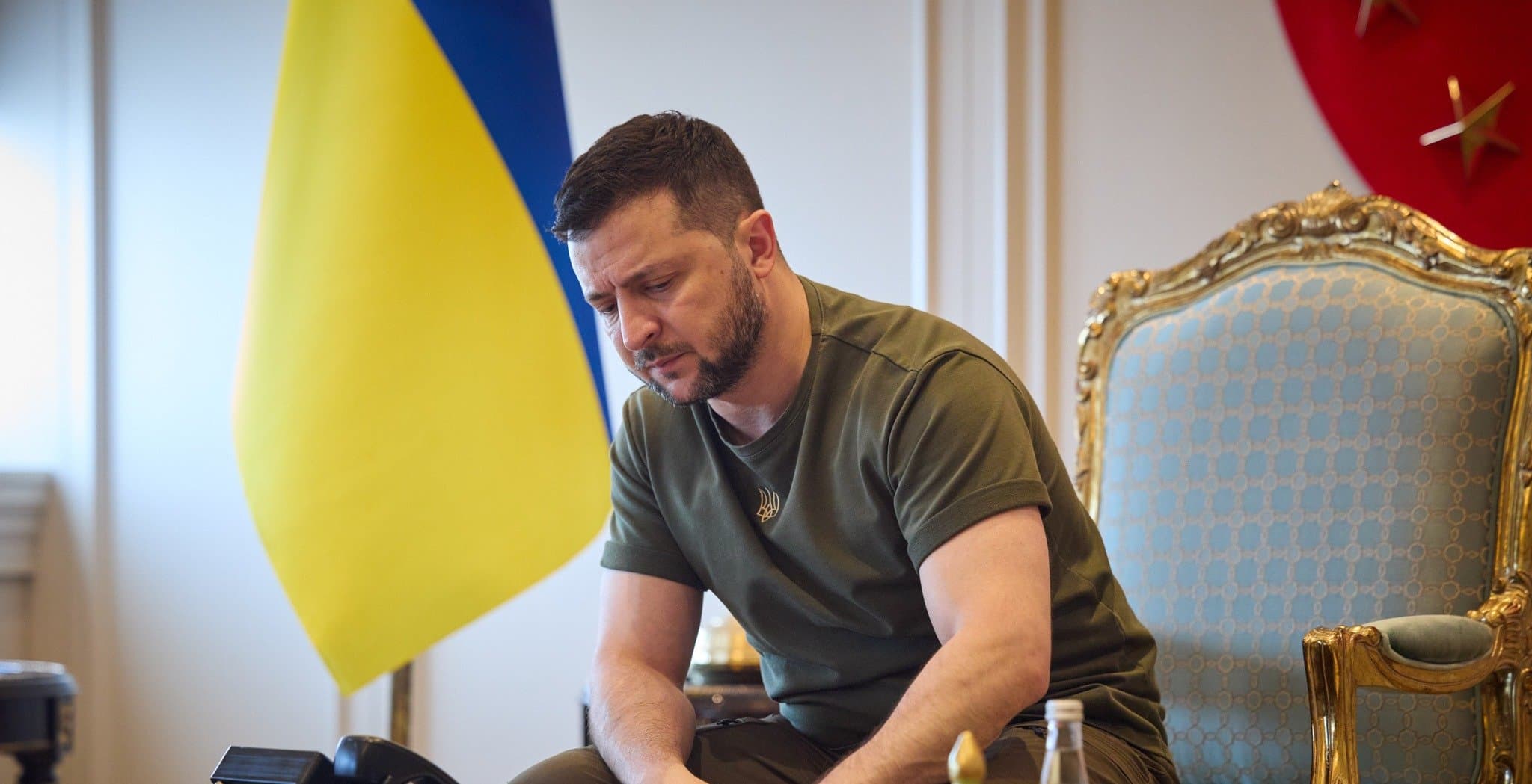 Frontnews image description