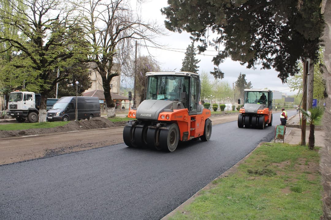 ჩოლაბურის ხიდი-თერჯოლა-ტყიბულის საავტომობილო გზის მონაკვეთის სარეაბილიტაციო სამუშაოები აქტიურ ფაზაშია