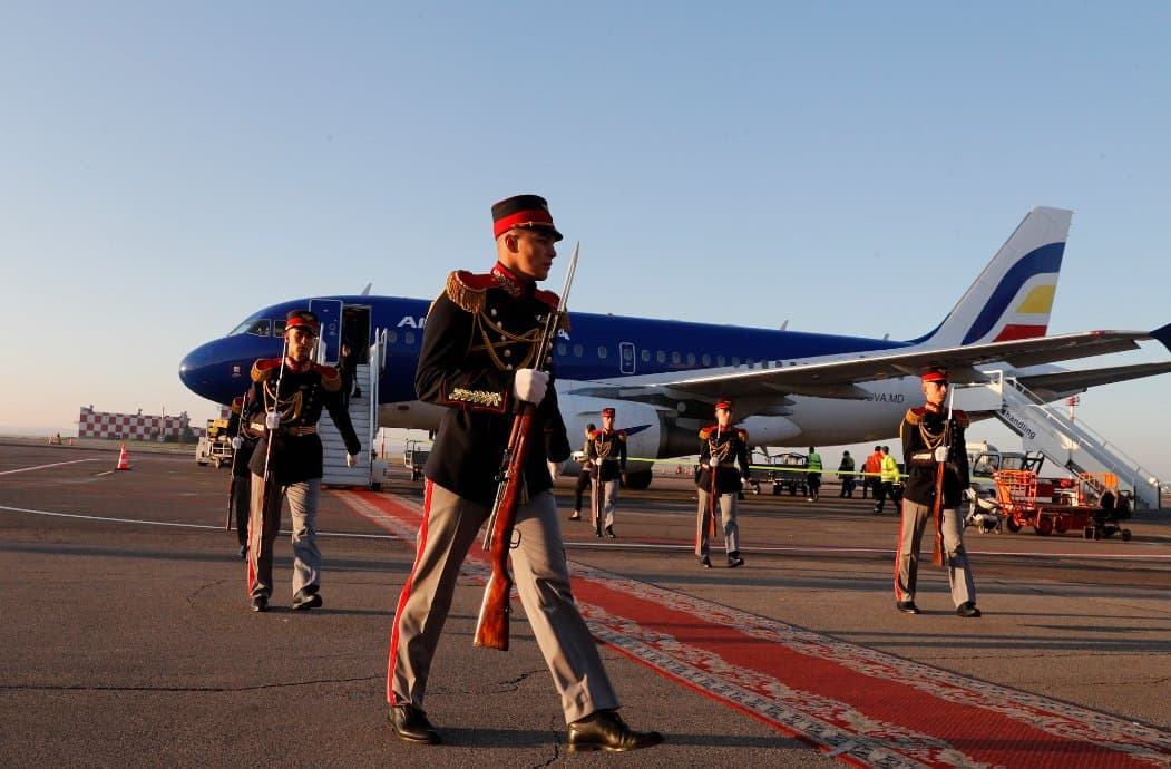 Frontnews image description