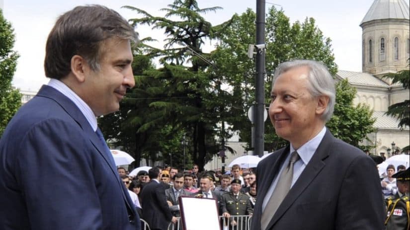 Frontnews image description