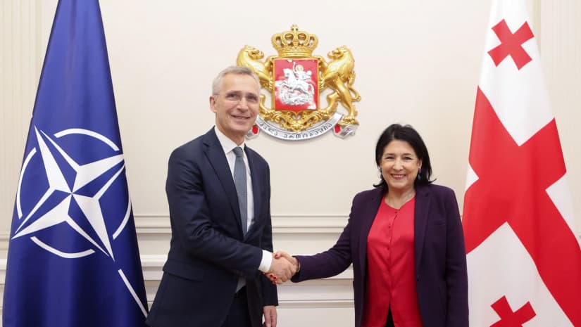 სალომე ზურაბიშვილმა იენს სტოლტენბერგთან საქართველოს ევროატლანტიკურ სტრუქტურებში ინტეგრაციის საკითხი განიხილა