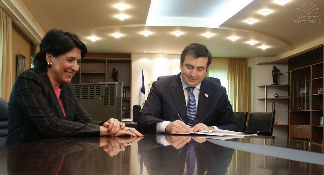 Georgians fighting in Ukraine call on president pardon Saakashvili