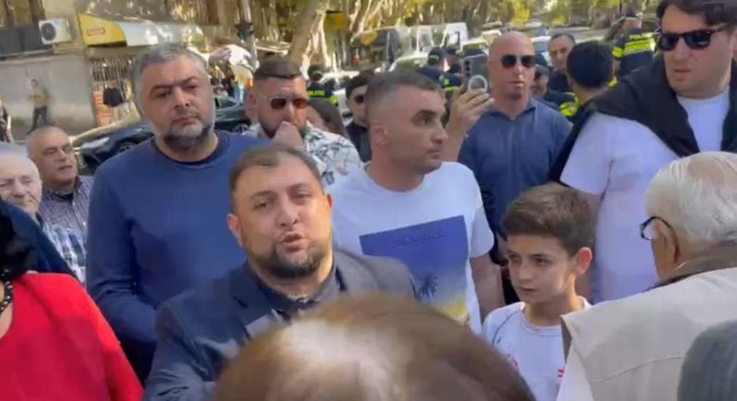 Frontnews image description