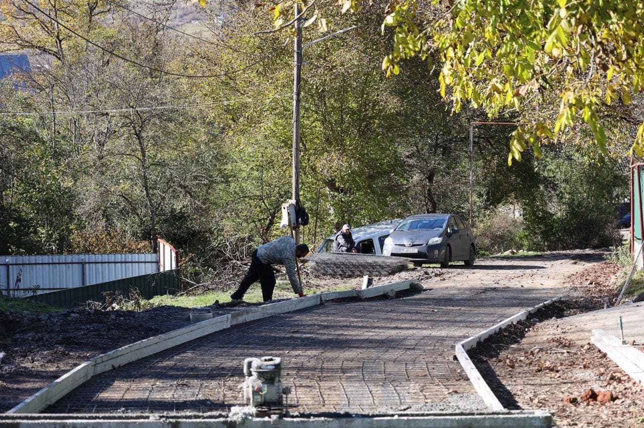 Frontnews image description