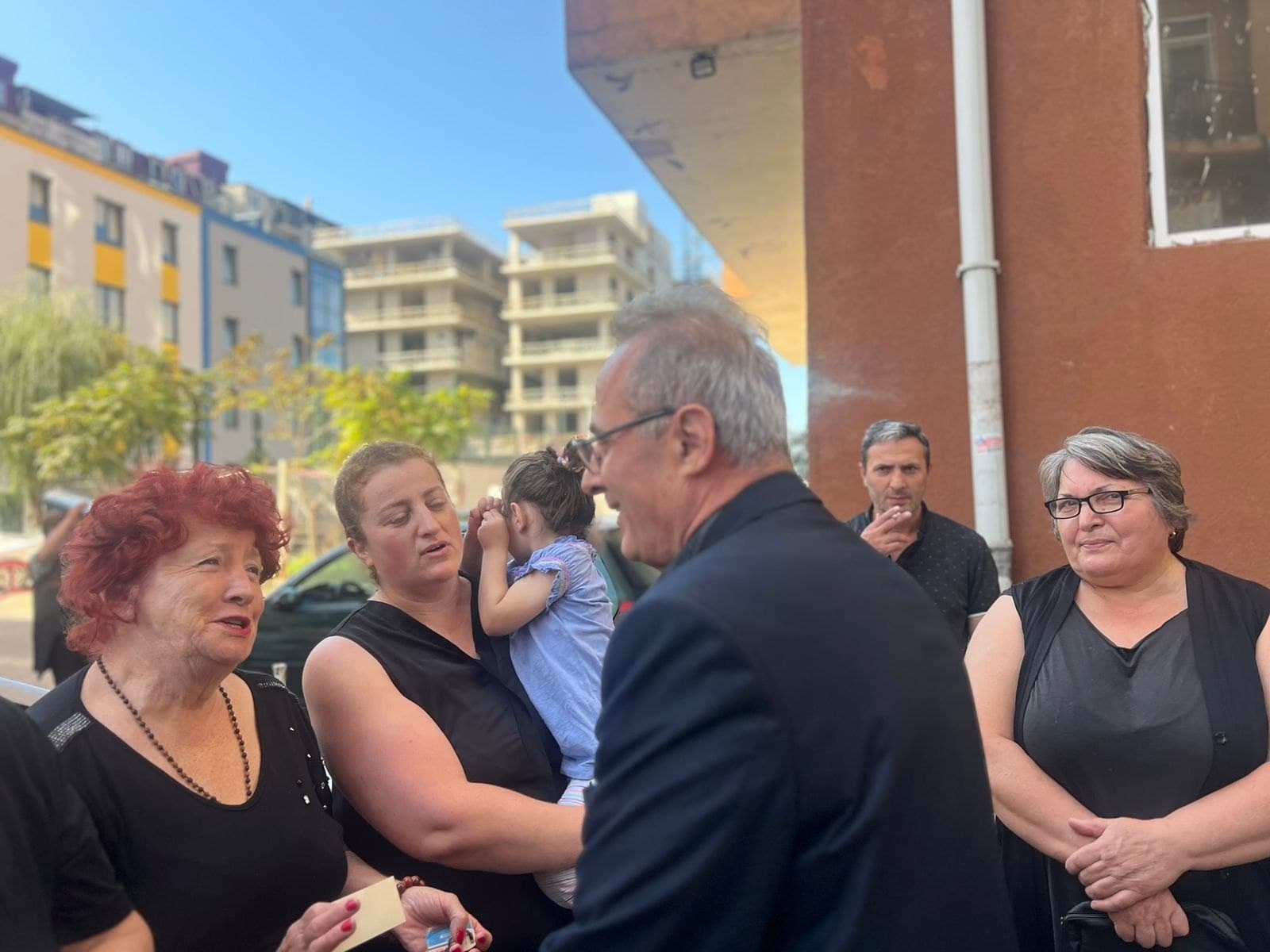 Frontnews image description