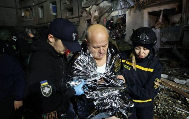 At least one killed, 30 injured in Russian bombing of Kharkiv, Ukraine