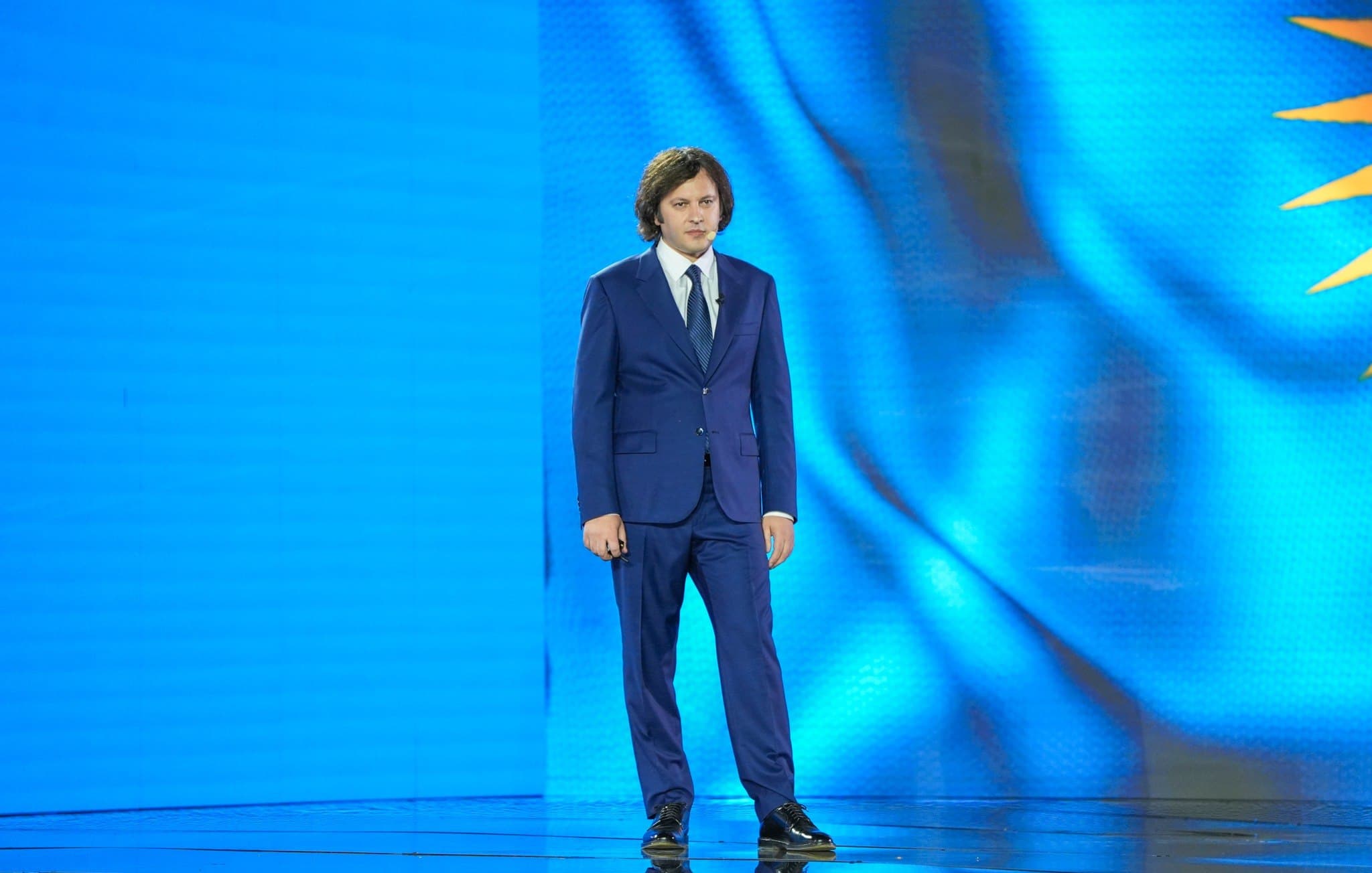 Frontnews image description