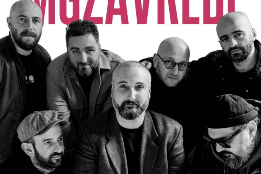 Frontnews image description