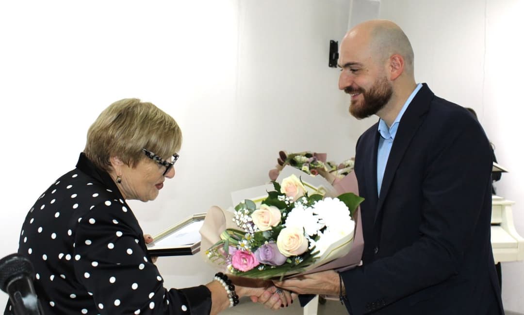 მასწავლებლის საერთაშორისო დღესთან დაკავშირებით აფხაზეთის პედაგოგების მიღება გაიმართა