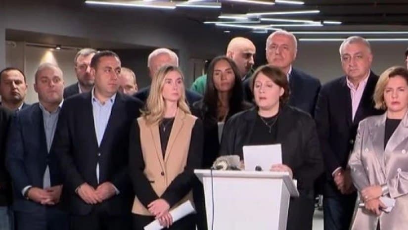 ელენე ხოშტარია – ჩვენი ვალია, გავიდეთ ქუჩაში და პროტესტით დავუბრუნოთ ხალხს კონტროლი საკუთარ ქვეყანაზე