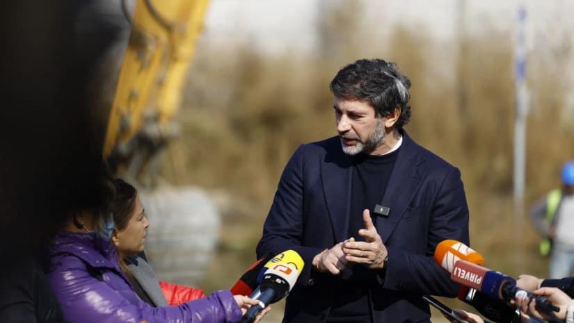 Frontnews image description