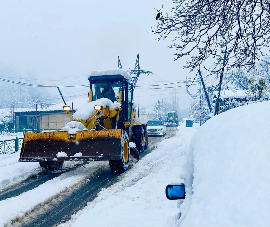 ონის მუნიციპალიტეტში მოსულმა უხვმა ნალექმა ქალაქ ონში და ადმინისტრაციულ ერთეულებში სხვადასხვა სახის პრობლემა შექმნა