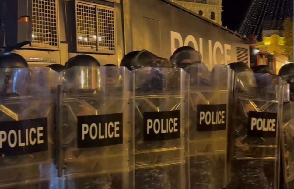 Georgia’s law enforcement arrest 43 in Tbilisi protesting Government’s halting of EU accession