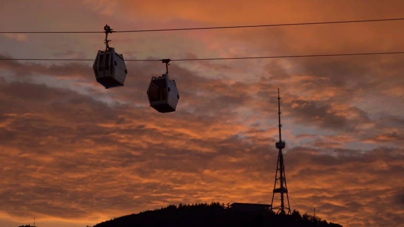 რიყე-ნარიყალას დამაკავშირებელი საბაგირო გზა 18 ნოემბრიდან 7 დეკემბრის ჩათვლით მგზავრებს ვერ მოემსახურება