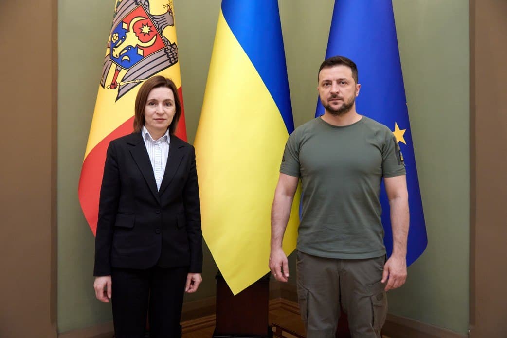 Zelenskyy congratulates Maia Sandu on presidential victory in Moldova
