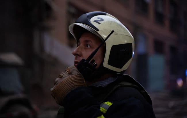 Russian attack death toll in Zaporizhzhia raises to 10, leaves 42 injured