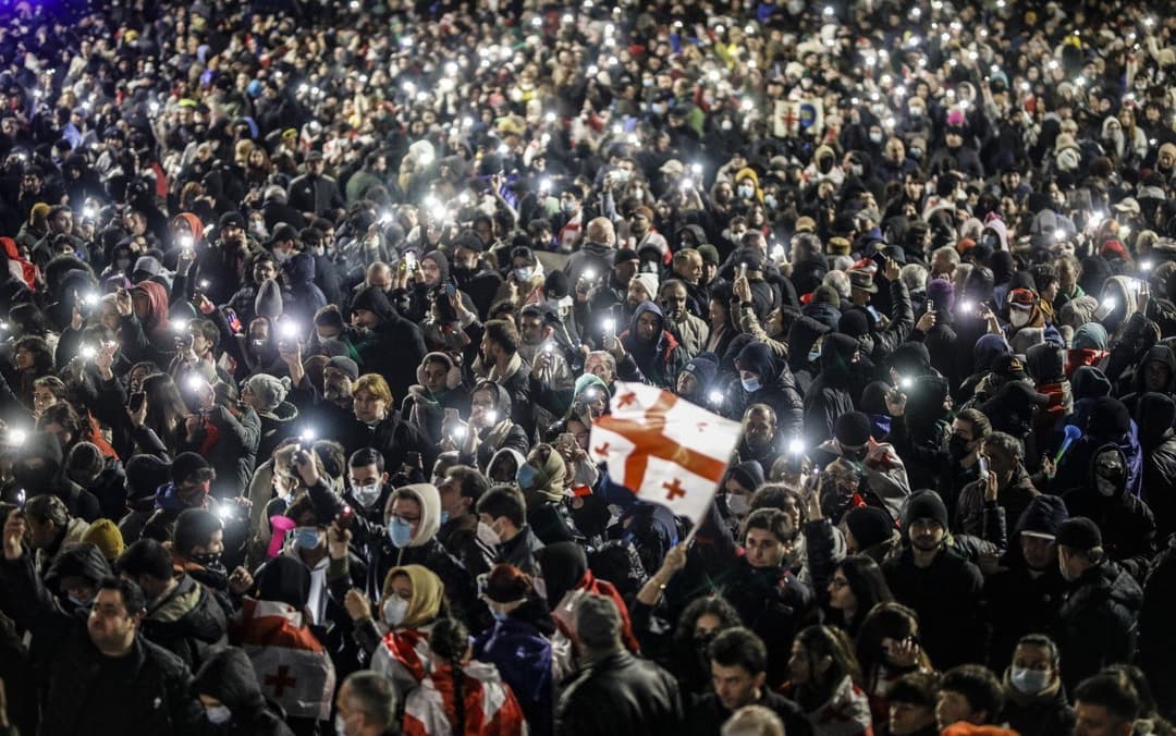 17 journalists in Georgia fined ₾5,000 each for ‘blocking the road’ during protests