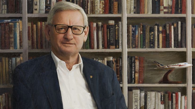 Carl Bildt expresses support to Zourabichvili, slams Georgian Gov’t for placing ‘puppet president’