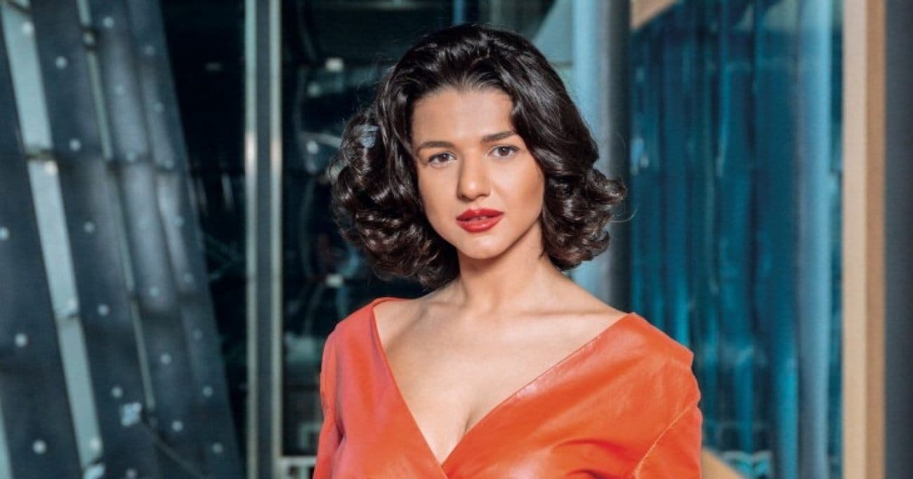 Frontnews image description