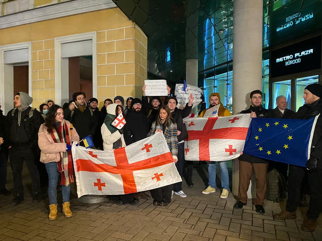 ესტონეთის ქართული დიასპორა ევროკავშირში ინტეგრაციის პროცესის შეჩერებას აპროტესტებს