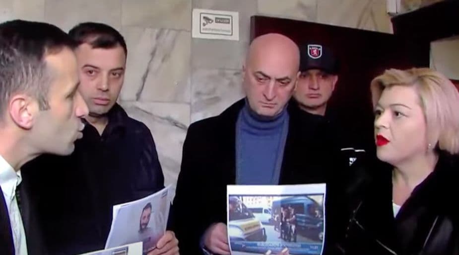 ოზურგეთის საკრებულოში ხმაური და დაპირისპირება იყო