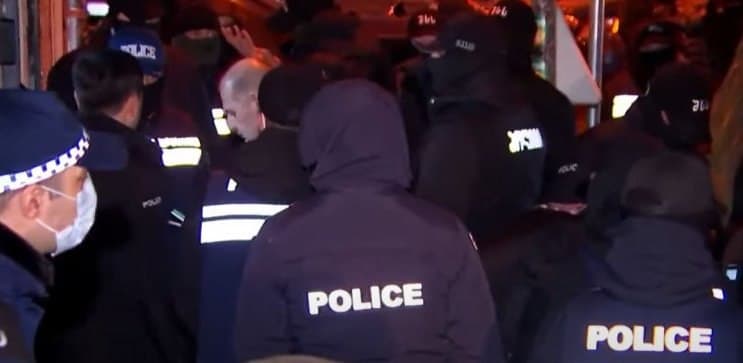 Police detain youth members of United National Movement