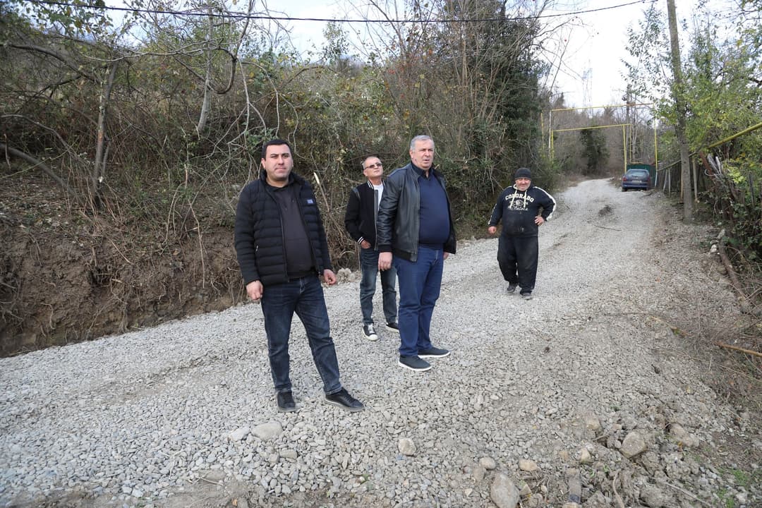 წყალტუბოს მუნიციპალიტეტში საგზაო ინფრასტრუქტურული პროექტების განხორციელება გრძელდება