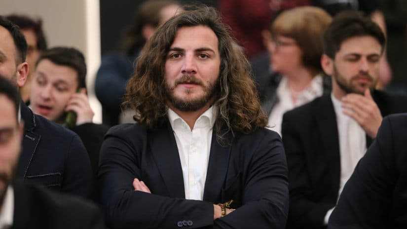 Frontnews image description