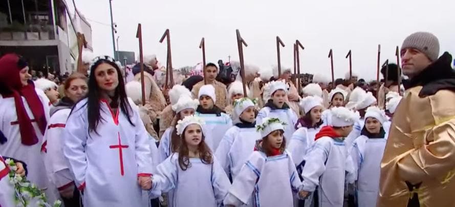 თბილისში ალილოს მსვლელობა მიმდინარეობს