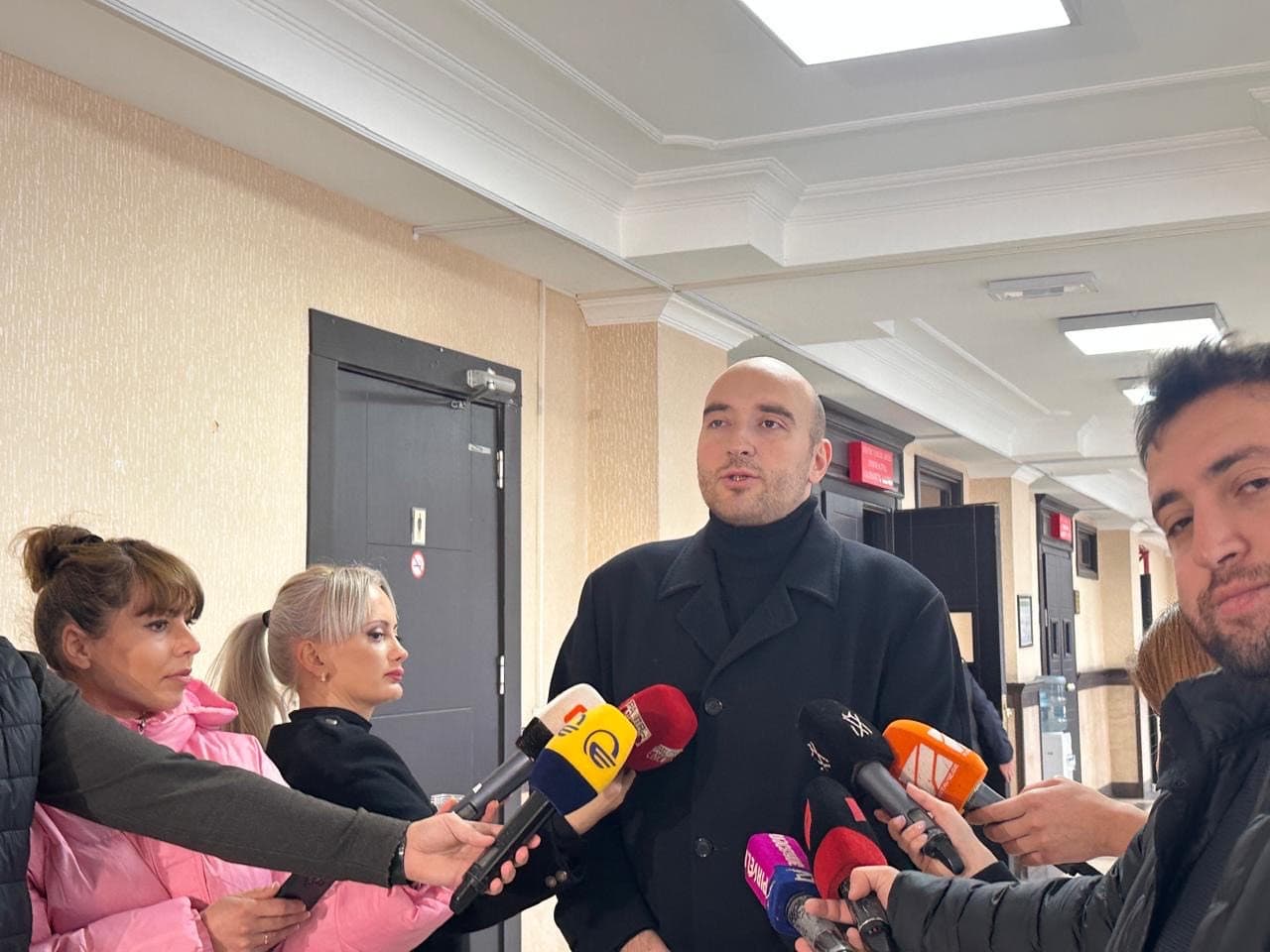 Frontnews image description