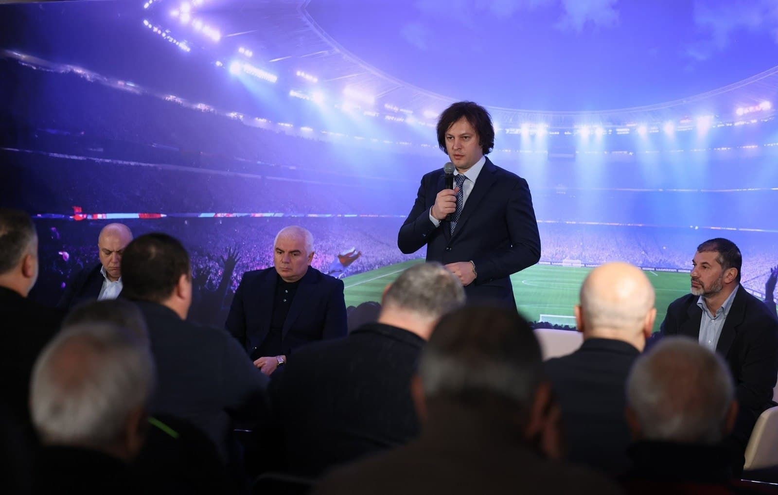 Frontnews image description