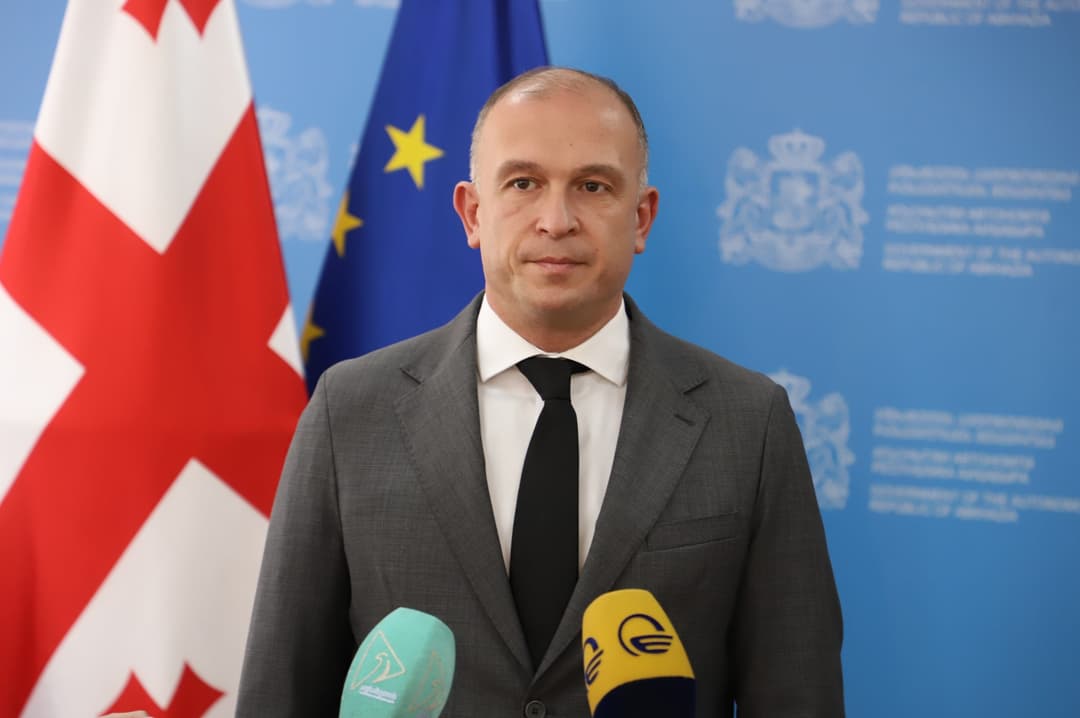 ლევან მგალობლიშვილი – შეიქმნა სამუშაო ჯგუფი, რომელიც დევნილთა საცხოვრებელში მომხდარი ტრაგიკული შემთხვევის შედეგებს შეისწავლის