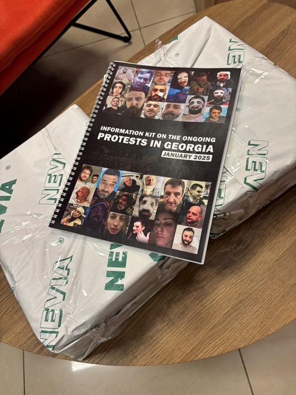 Frontnews image description