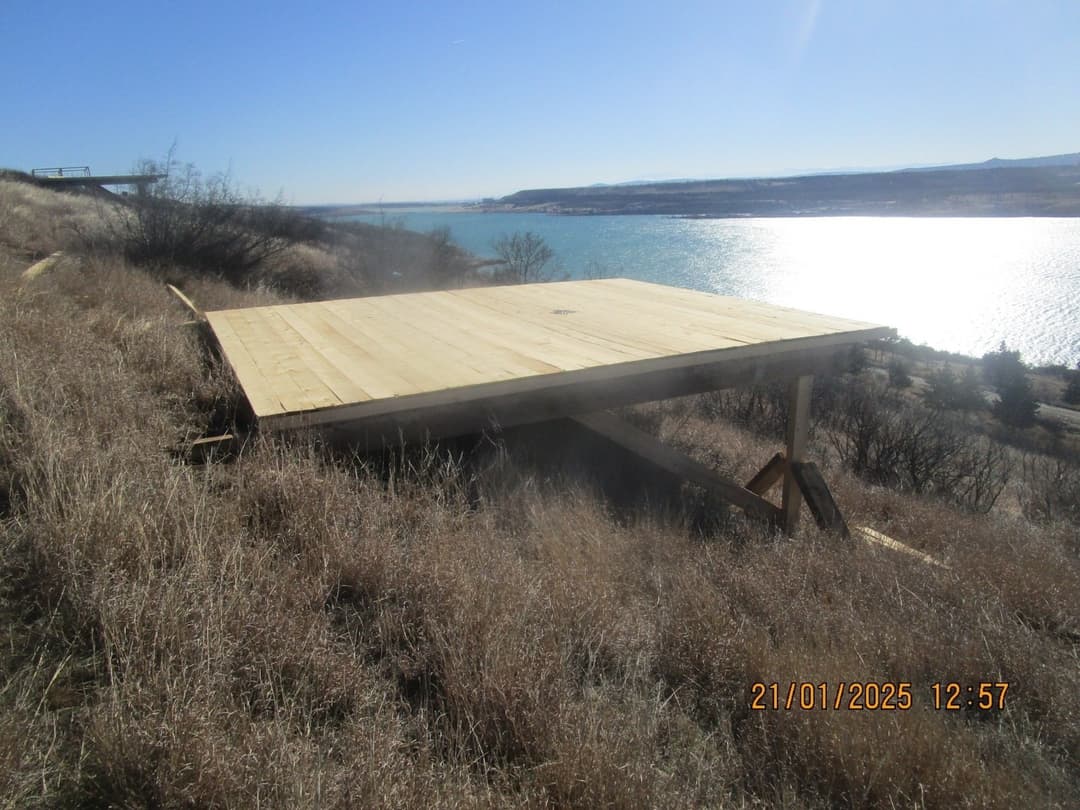 თბილისის მუნიციპალურმა ინსპექციამ თბილისის ზღვის მიმდებარე ტერიტორიაზე, სახელმწიფო მიწის უკანონოდ დაკავება-მიტაცების მასშტაბური ფაქტი გამოავლინა