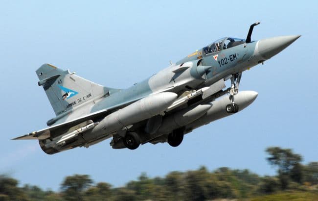 France delivers first mirage 2000 fighter jets to Ukraine