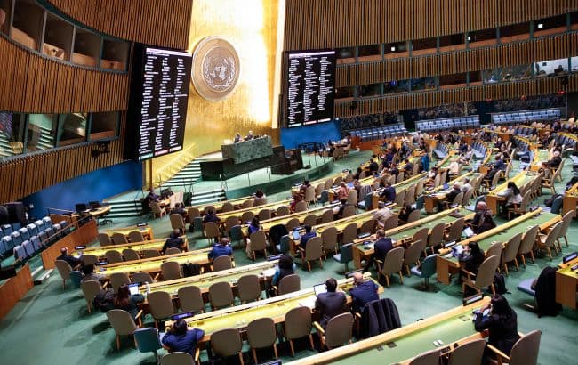 UN General Assembly adopts resolution on Ukraine – US and Russia vote against