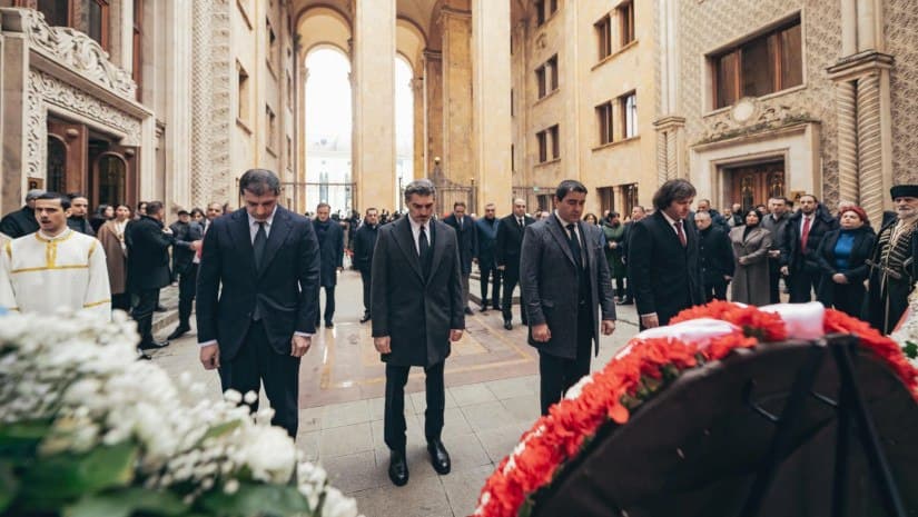 Frontnews image description