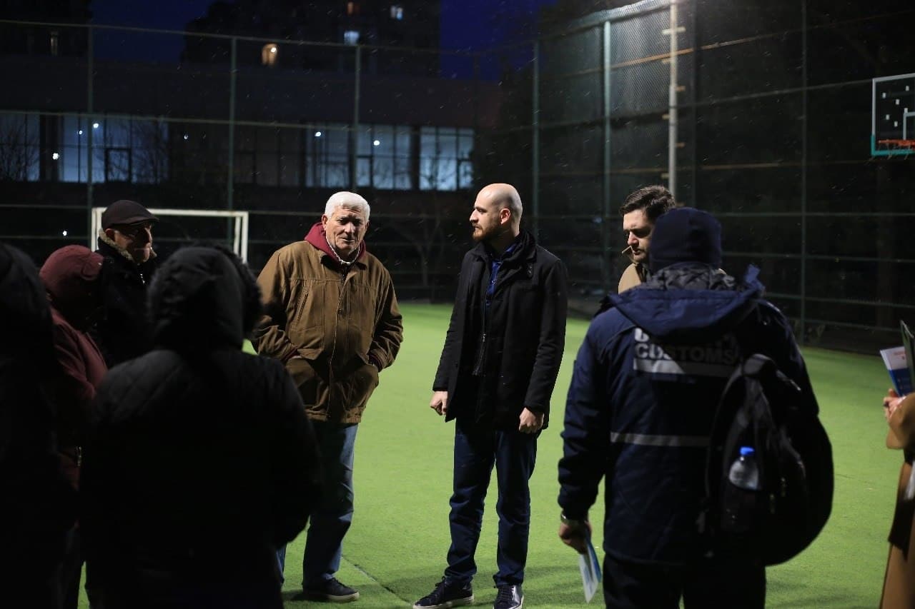 Frontnews image description